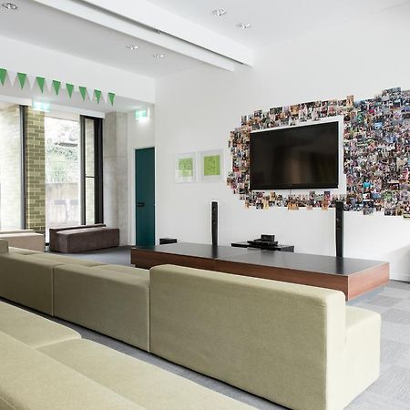 Racecourse Space Pop Up Randwick Exteriér fotografie
