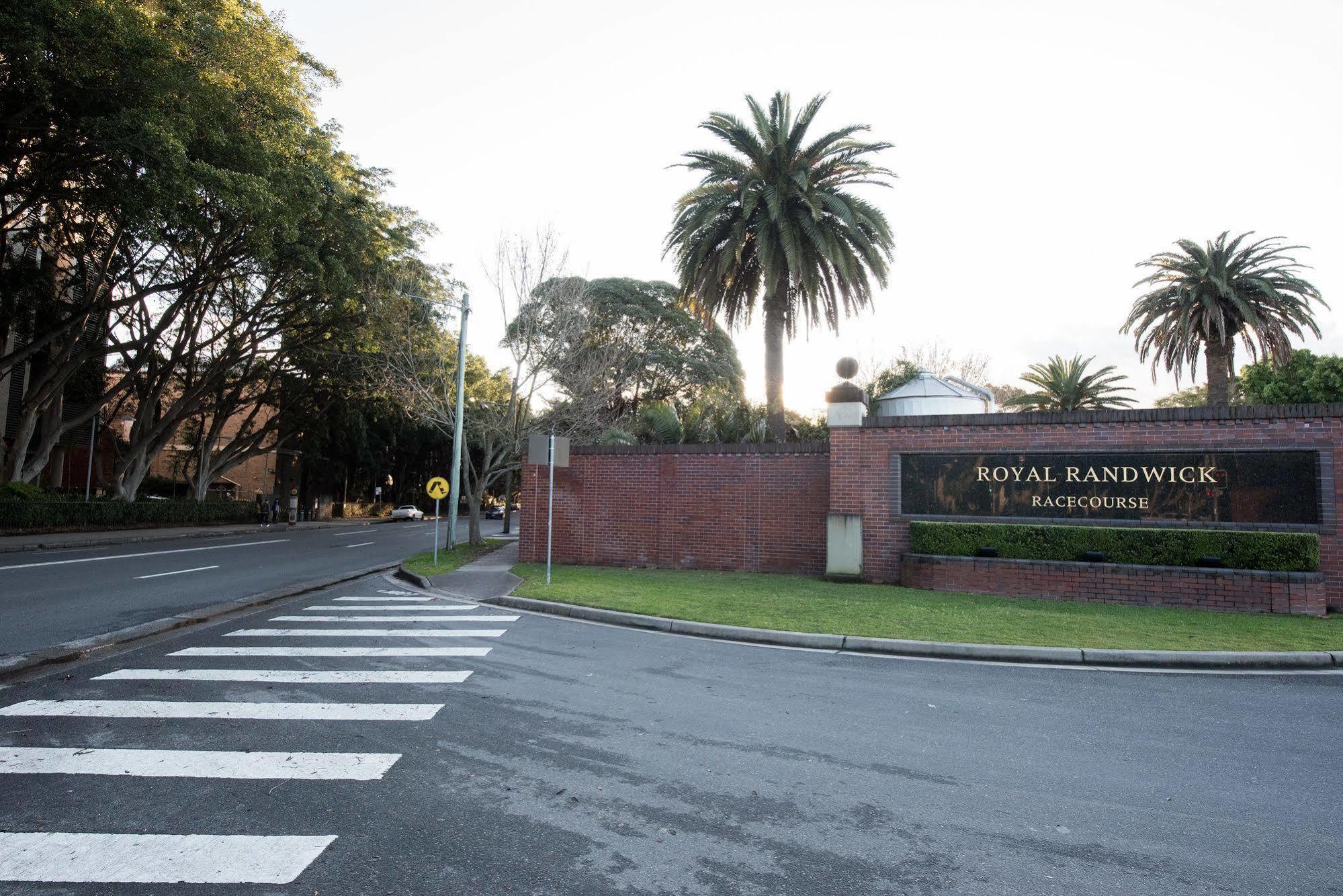 Racecourse Space Pop Up Randwick Exteriér fotografie