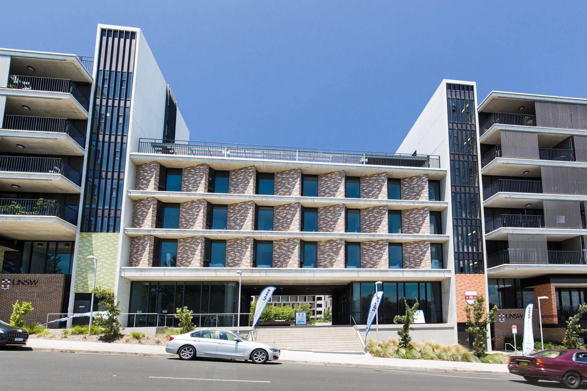 Racecourse Space Pop Up Randwick Exteriér fotografie